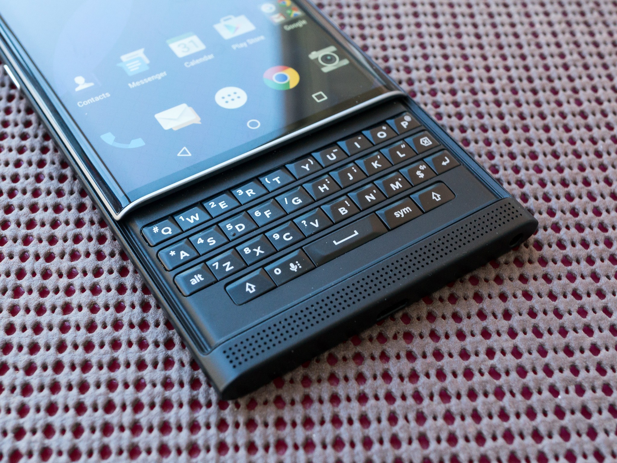 Which Keyboard Do You Use The Most On Your Priv - Dtek 70 - HD Wallpaper 