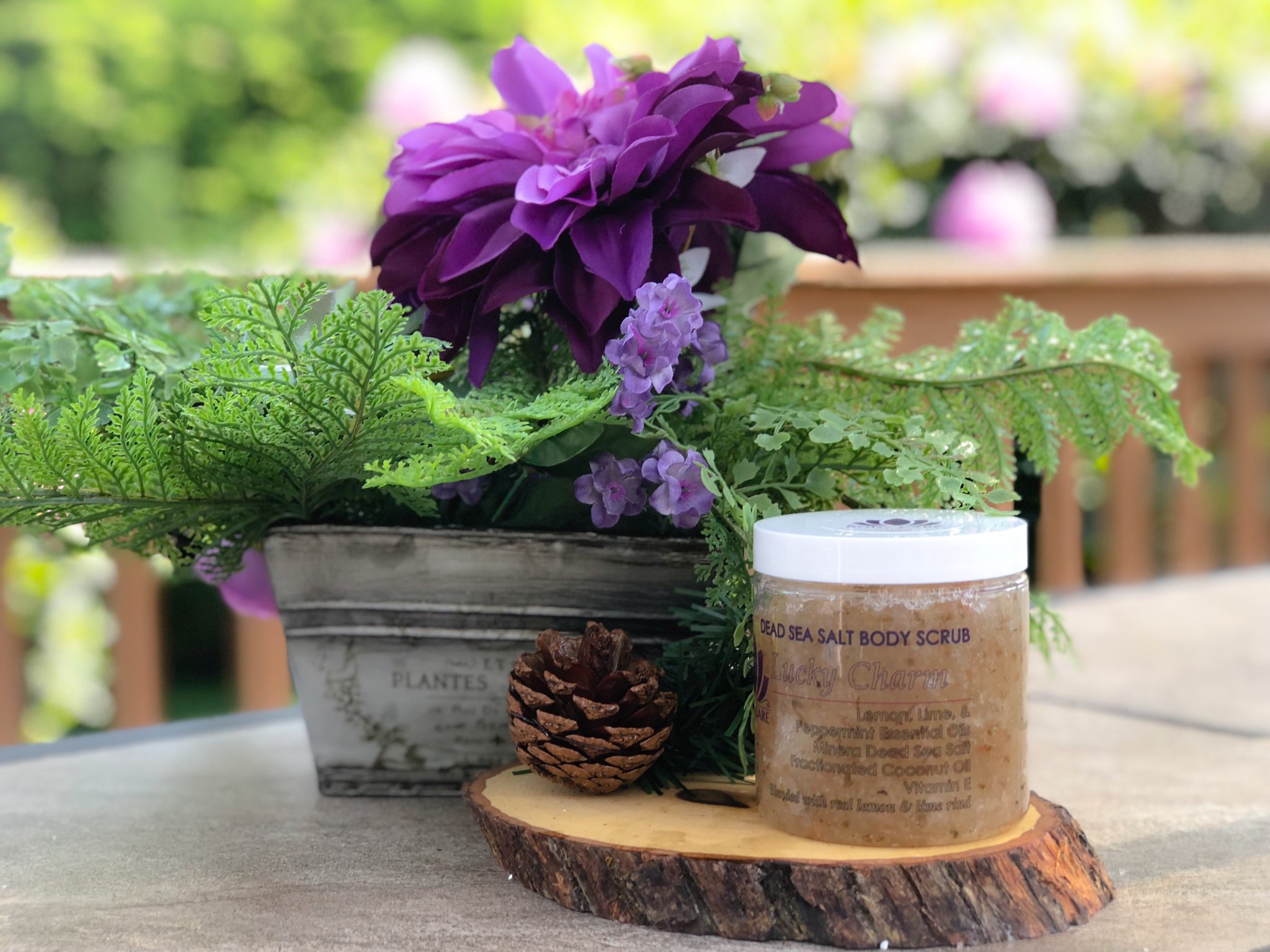 Artificial Flower 2048x1536 Wallpaper teahub.io