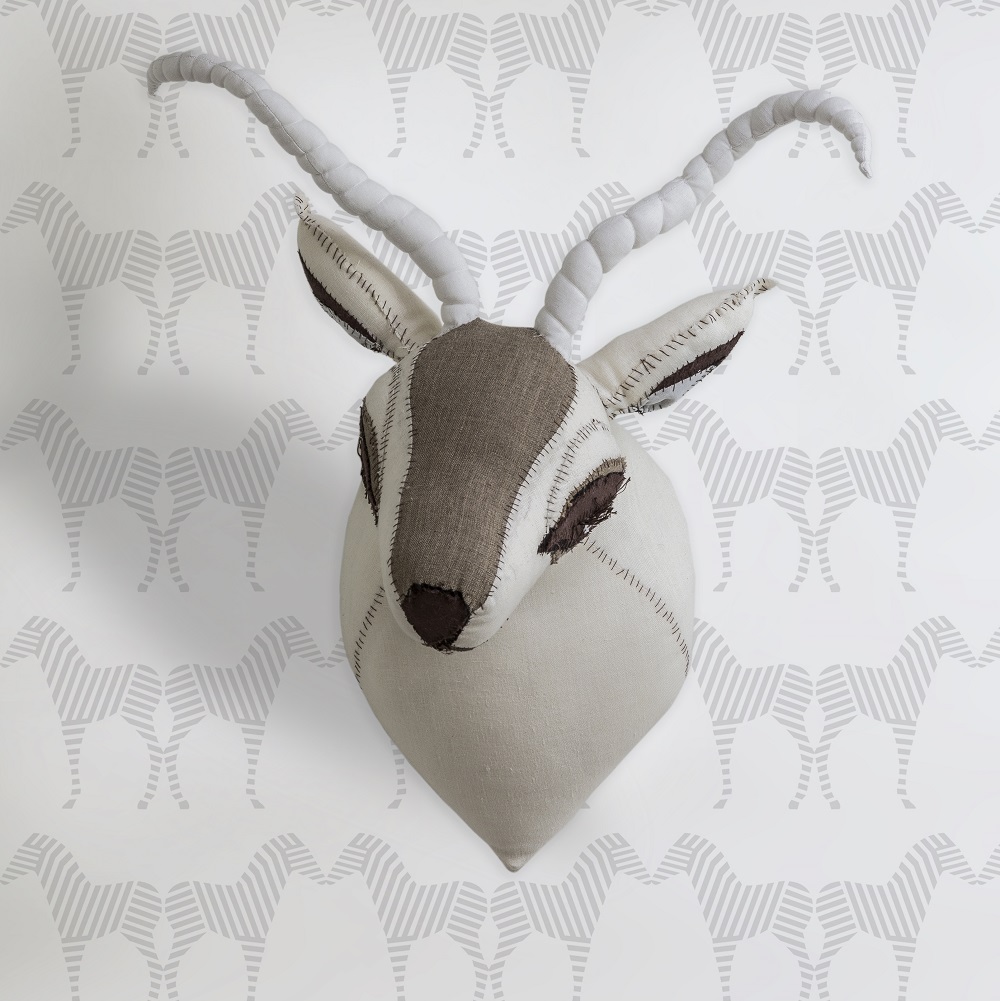 Sissy Marley Zee Zebra Wallpaper For A Modern Safari - Malek And Marley Hop - HD Wallpaper 