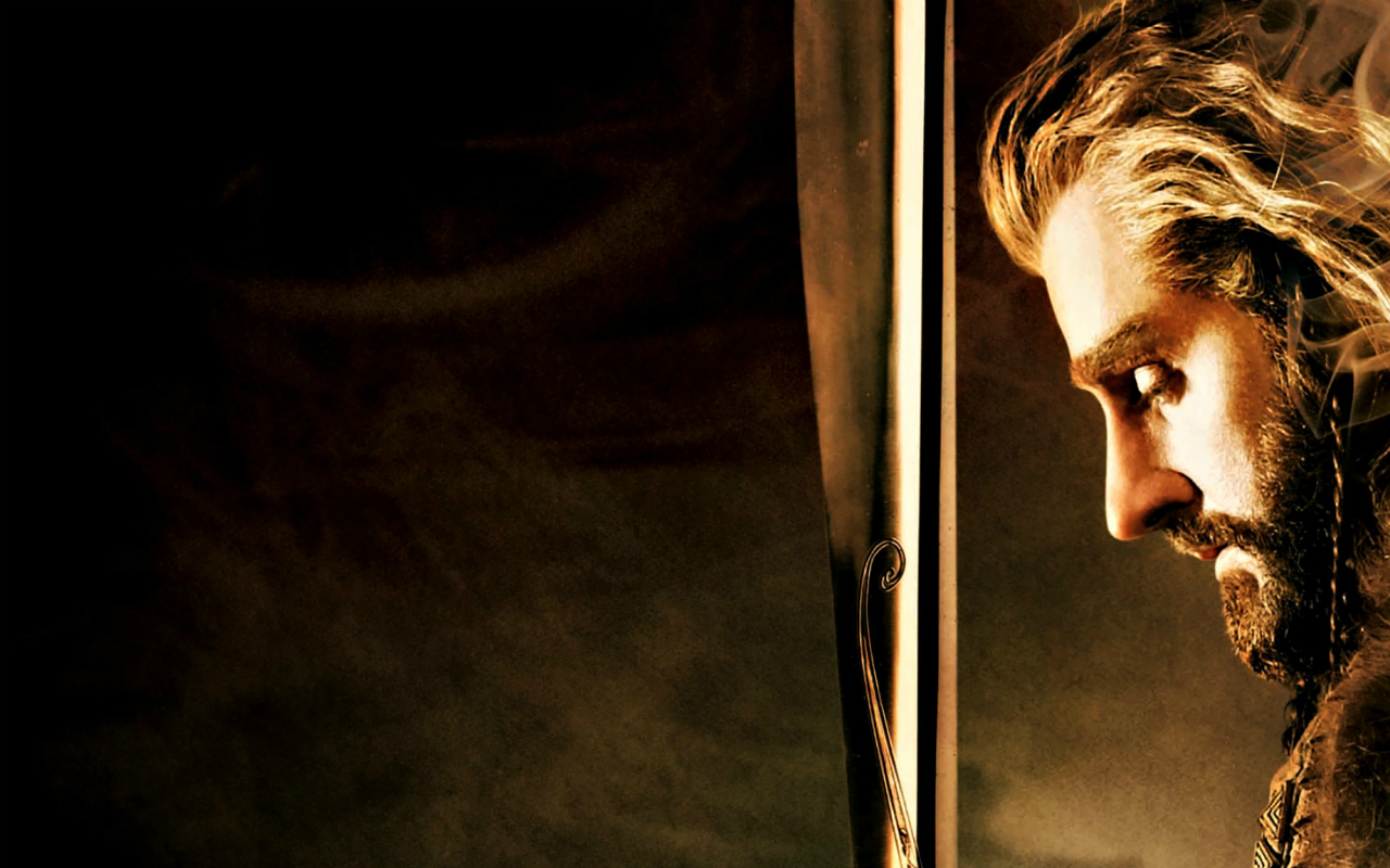Richard Armitage Wallpaper - Thorin Oakenshield Wallpaper Hd - HD Wallpaper 