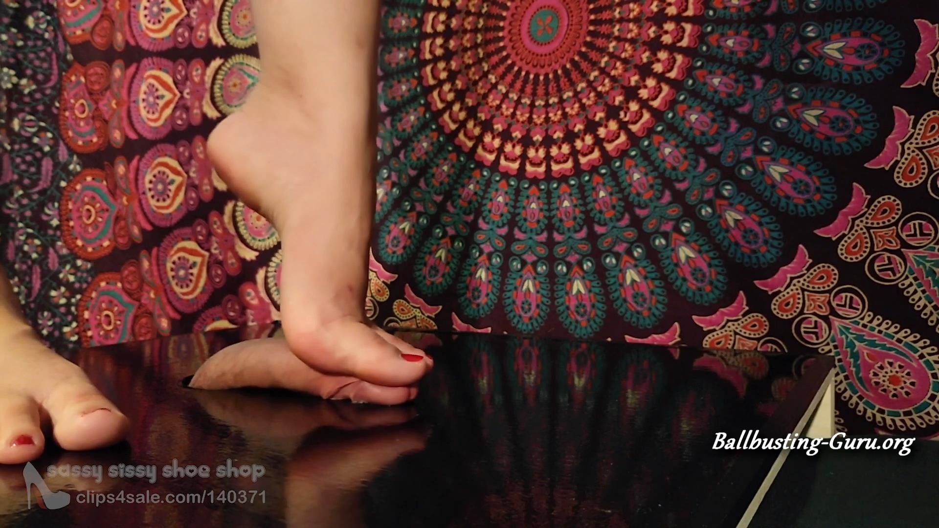 Barefoot - HD Wallpaper 