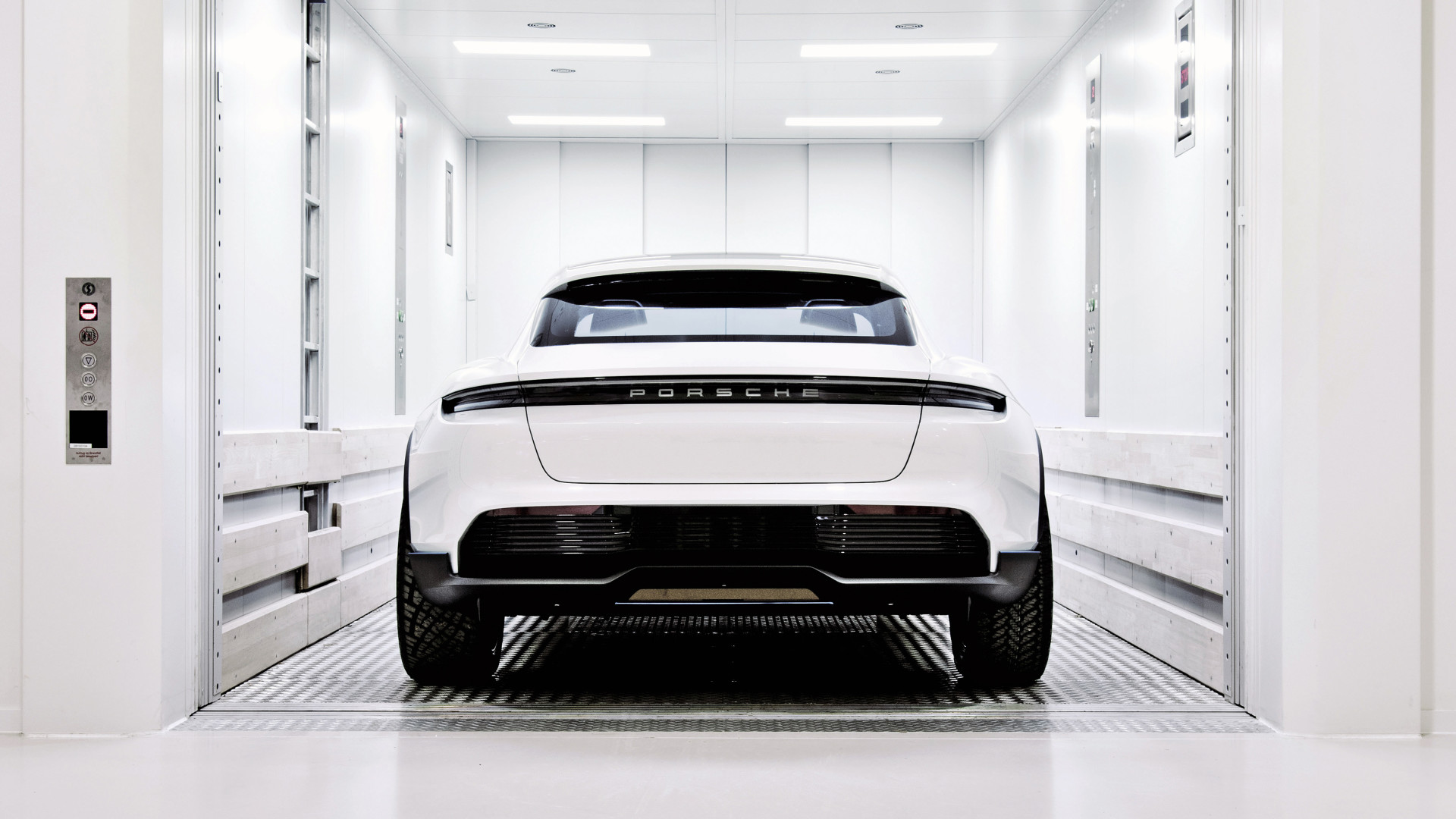 Porsche E Mission - HD Wallpaper 