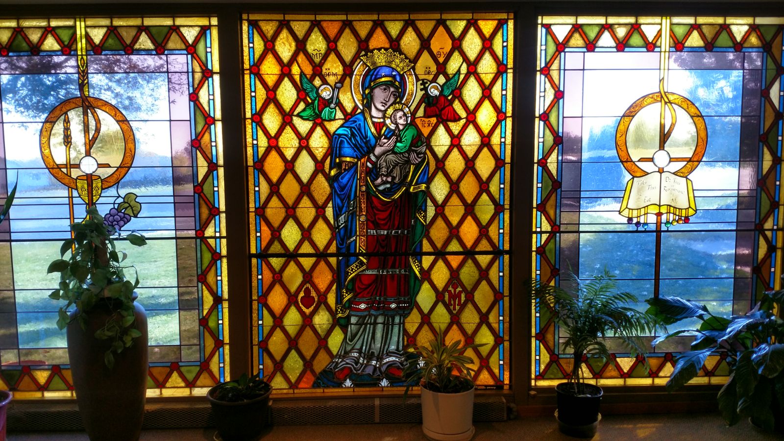 Stained Glass - HD Wallpaper 