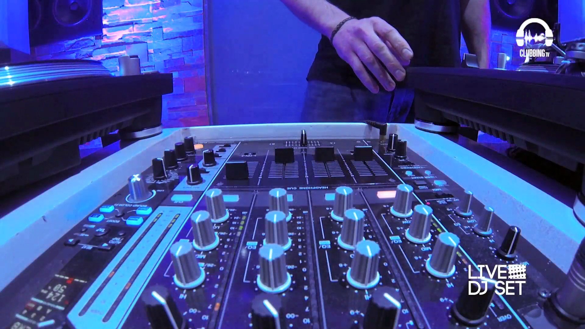 Disc Jockey - HD Wallpaper 