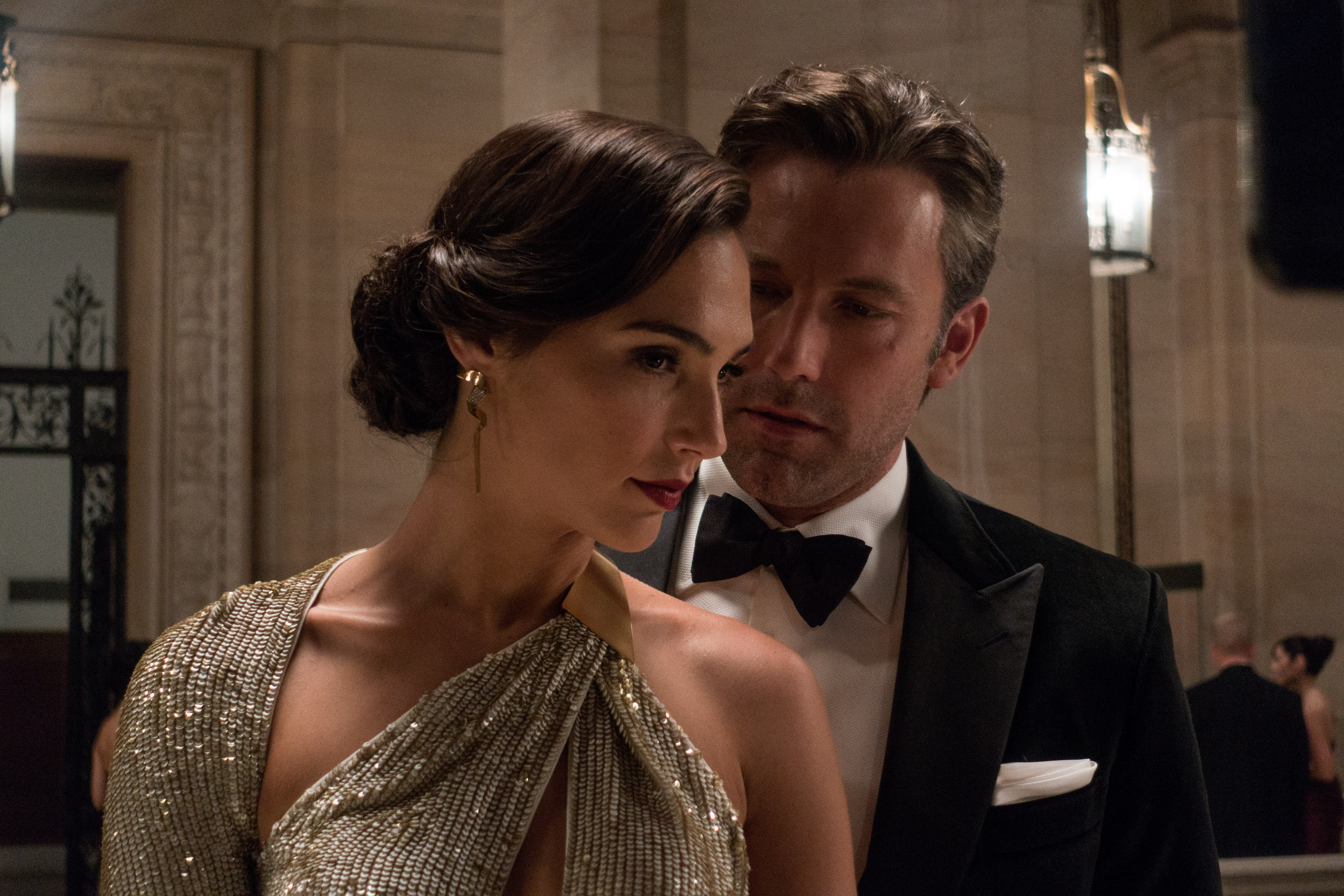 Batman Vs Superman Gal Gadot - HD Wallpaper 