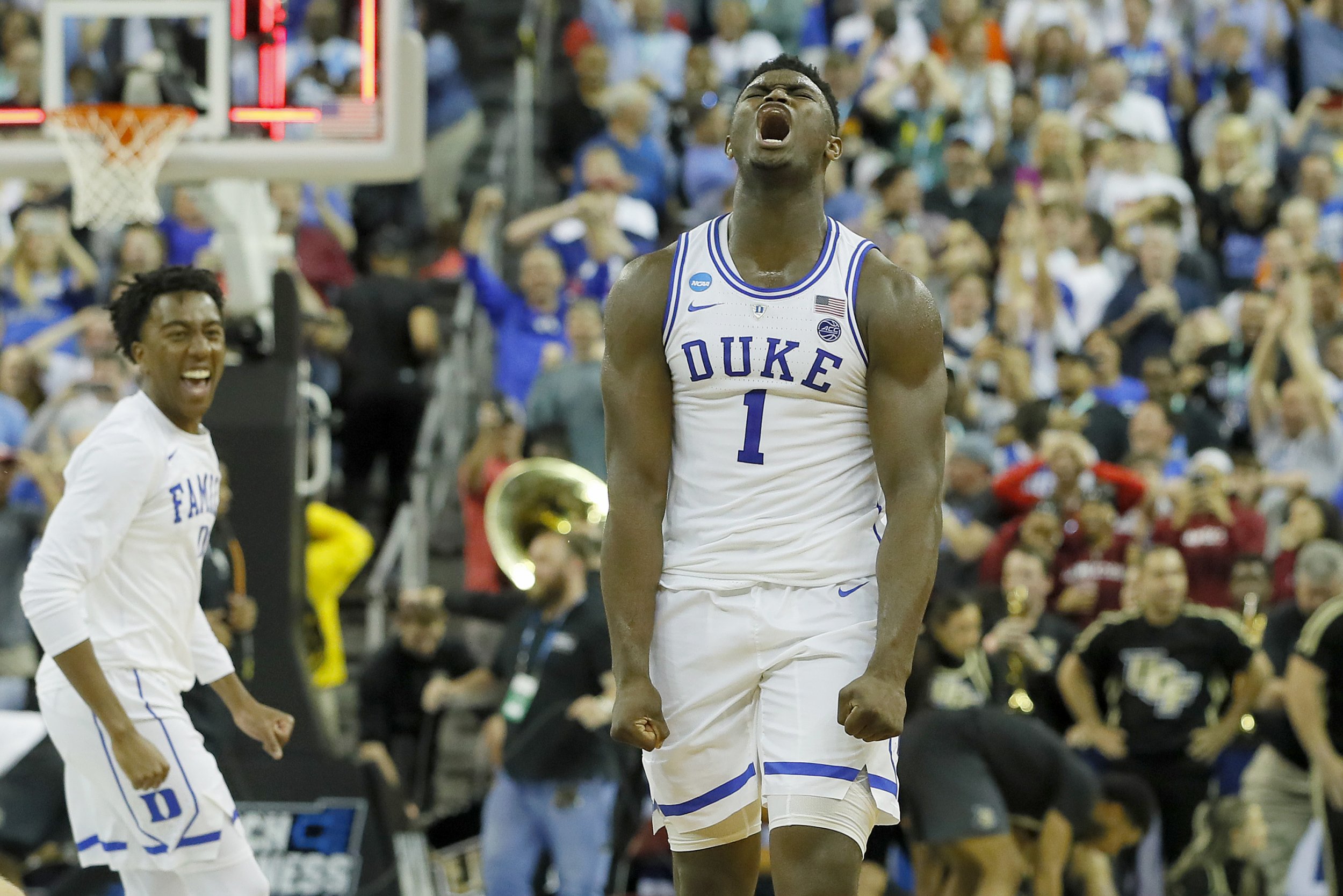 Zion Williamson, Duke Blue Devils - Zion Williamson - HD Wallpaper 