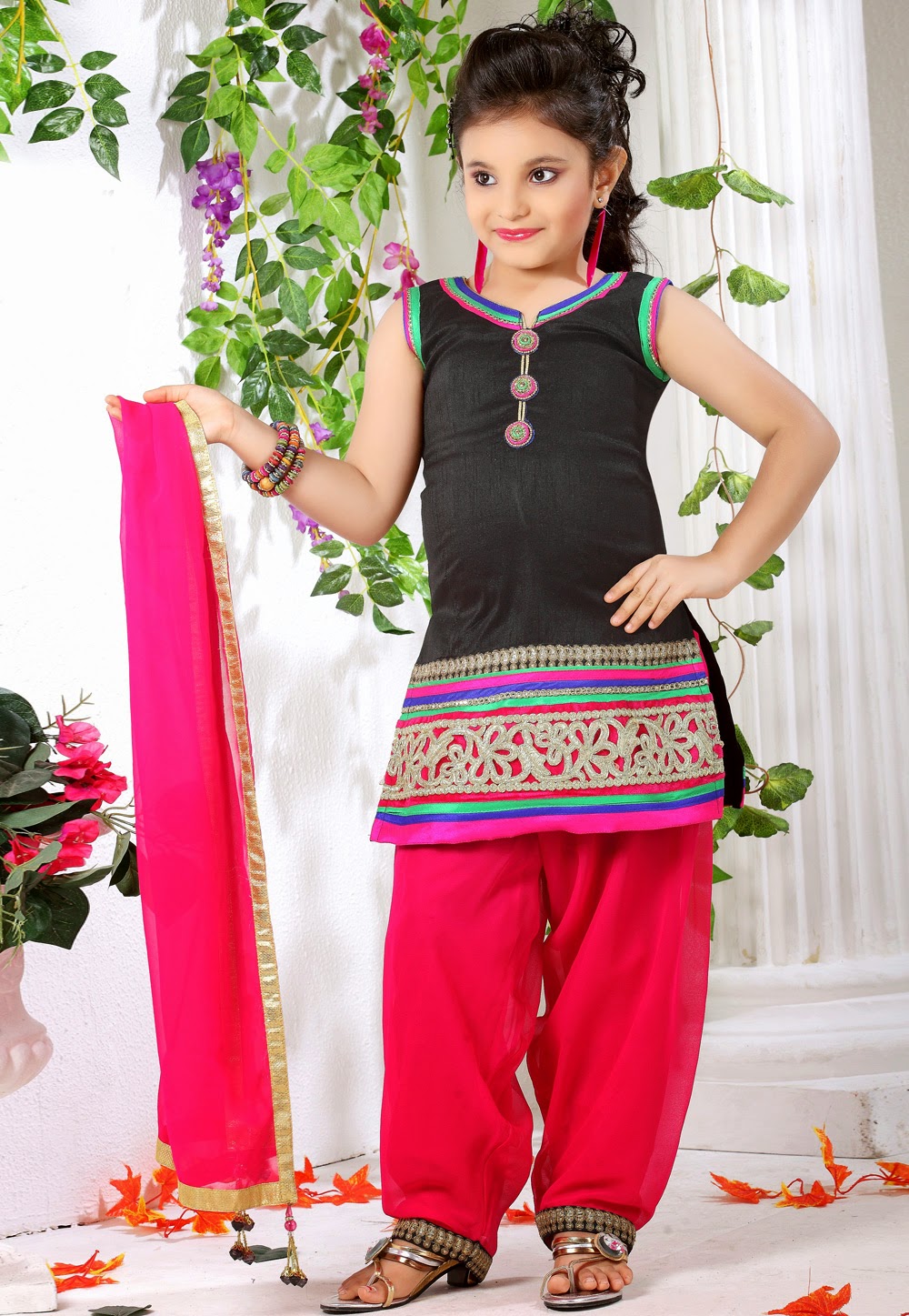 Child Smart Girl - HD Wallpaper 