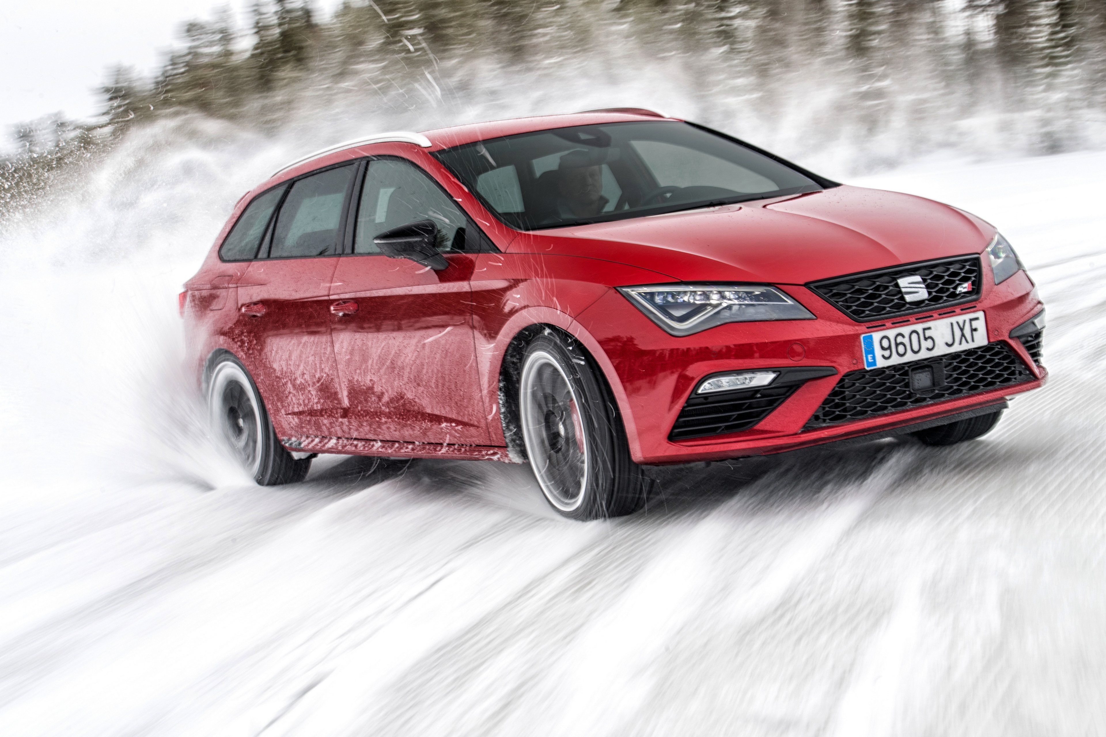 Seat St Cupra 300 Facelift - HD Wallpaper 