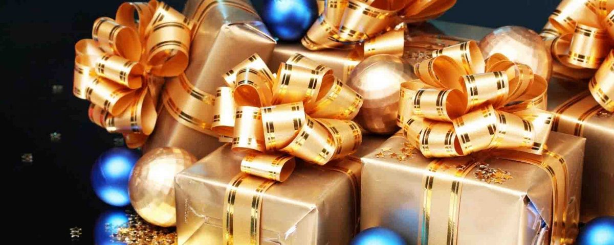 Time For Golden Gifts - Gift - HD Wallpaper 
