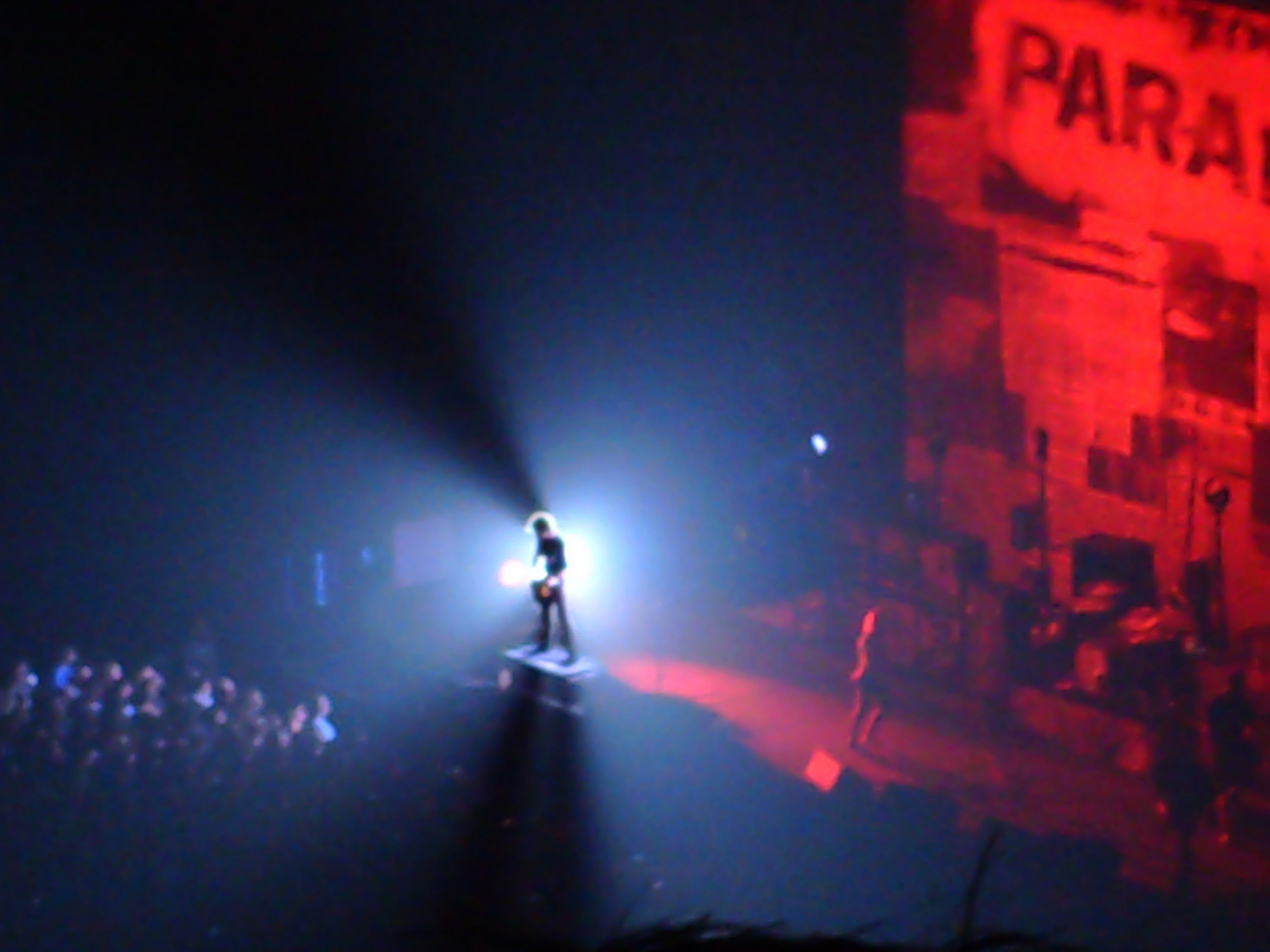 Panic At The Disco And Paramore Images Panic And Paramore - Blue Patd Backgrounds - HD Wallpaper 