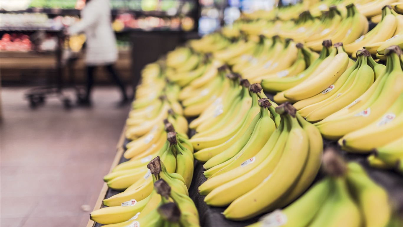 Fruits Grocery Bananas Market-life Hd Wallpaper2017 - Beneficios Del Platano Un Anuncio - HD Wallpaper 