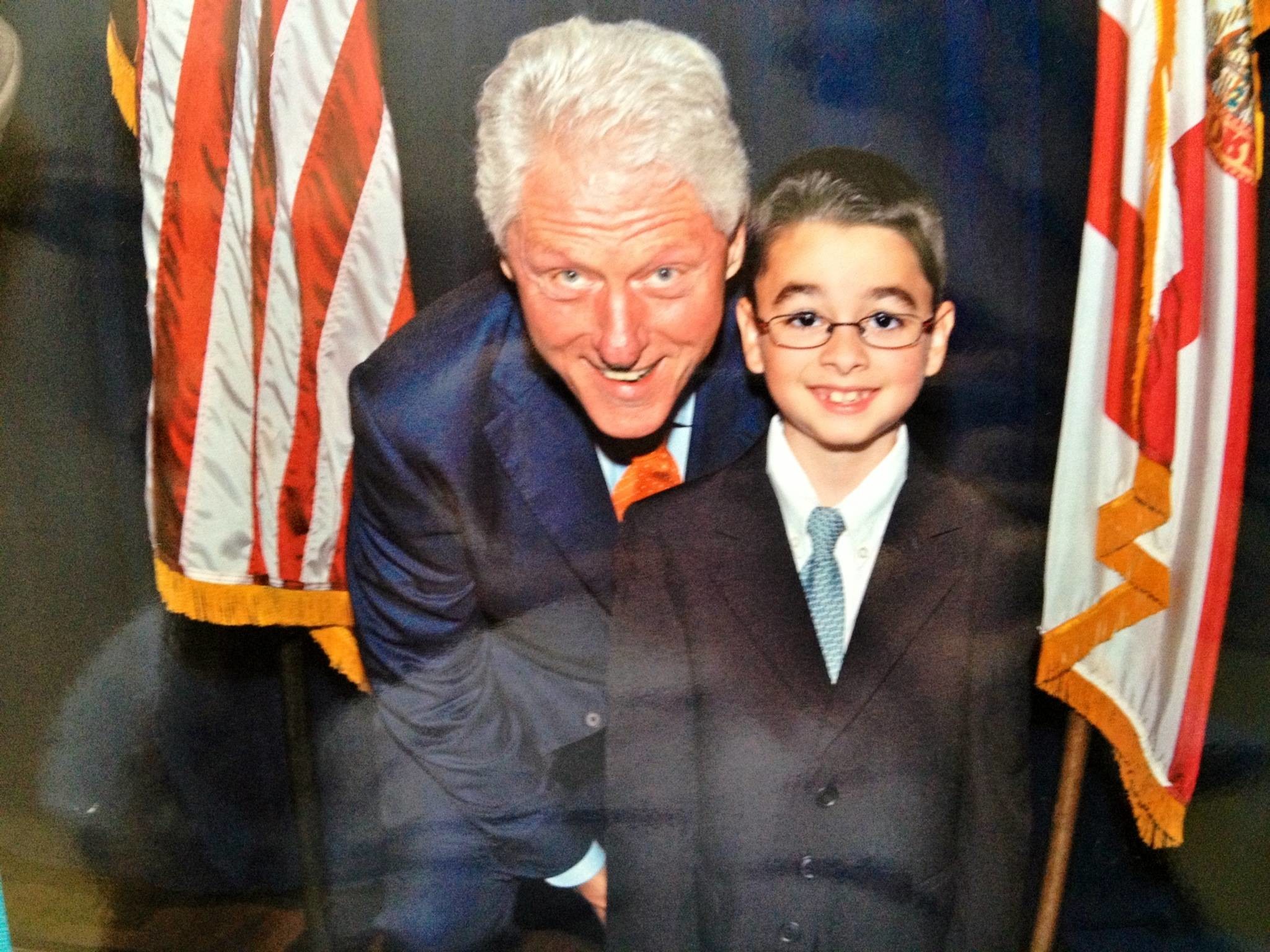 Bill Clinton Wallpapers High Resolution And Quality - Bill Clinton Iphone 8 - HD Wallpaper 