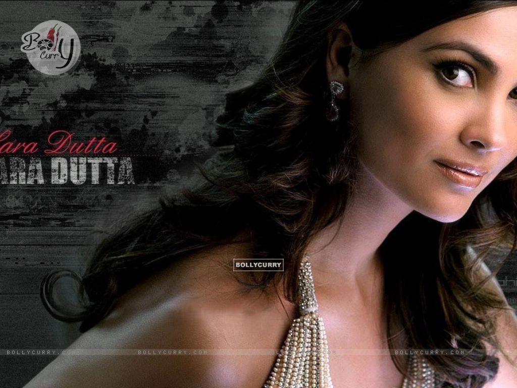Lara Dutta Size - Lara Dutta - HD Wallpaper 