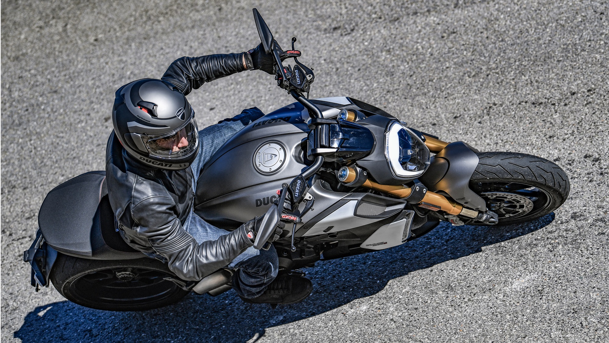 Motorcycle - HD Wallpaper 