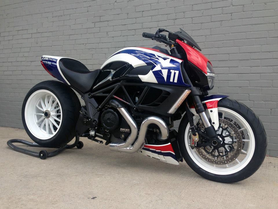 Ben Spies To Race Custom Drag Ducati Diavel At Indianapolis - Modified Ducati Diavel - HD Wallpaper 