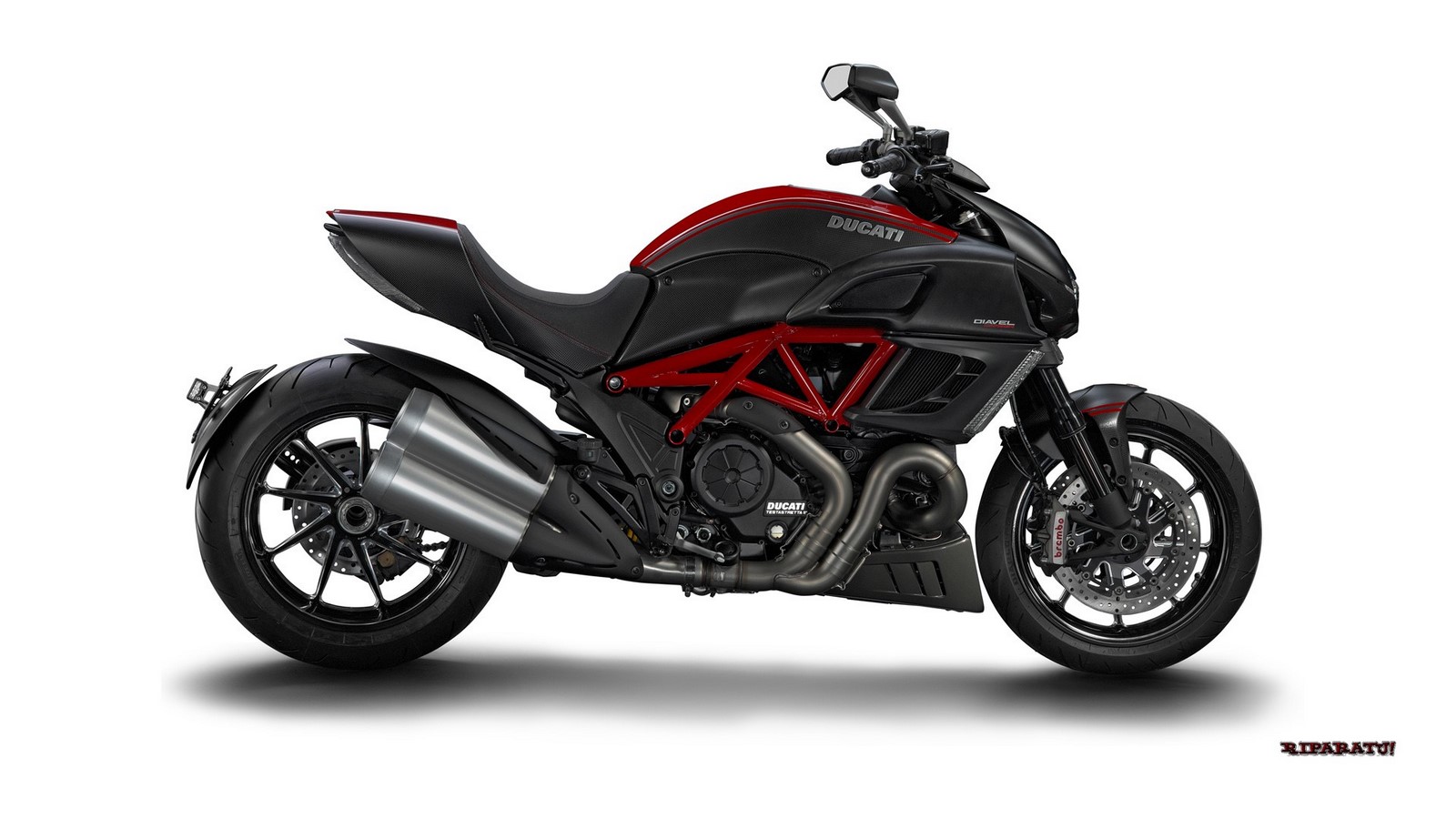 Ducati Diavel Carbón 2013 - HD Wallpaper 