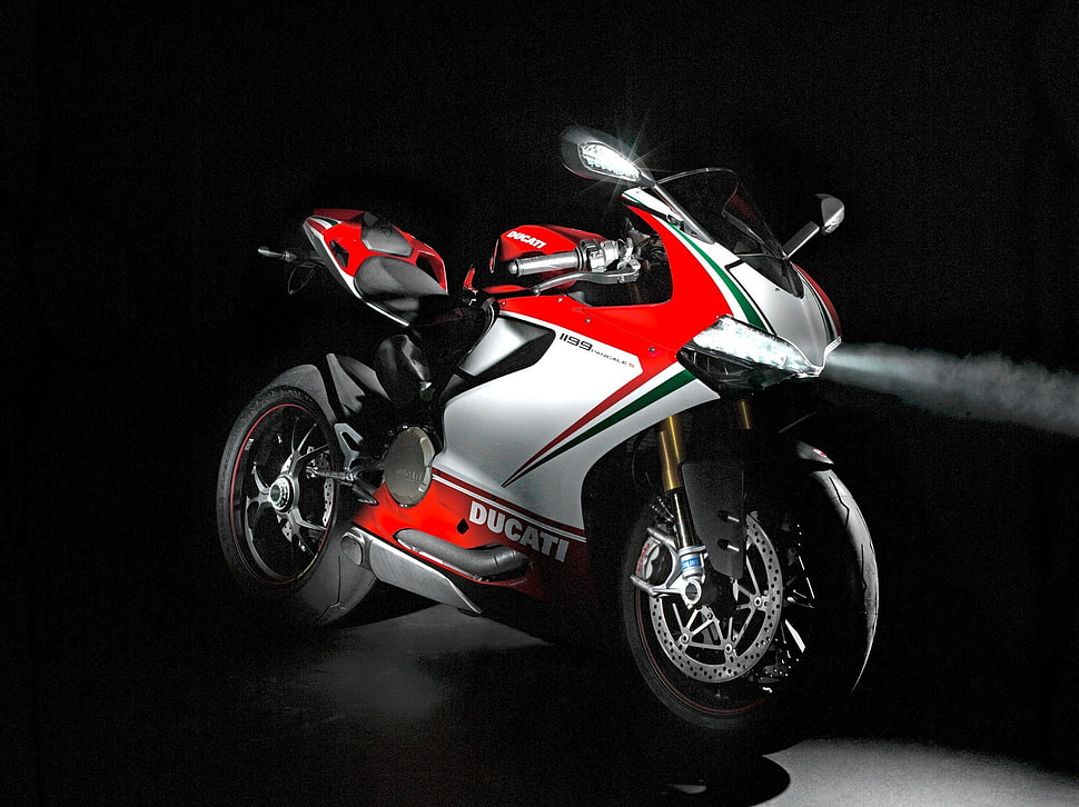 White And Red Honda Cbr, Ducati, Panigale 1199, Diavel - Ducati 1199s Panigale Tricolore - HD Wallpaper 
