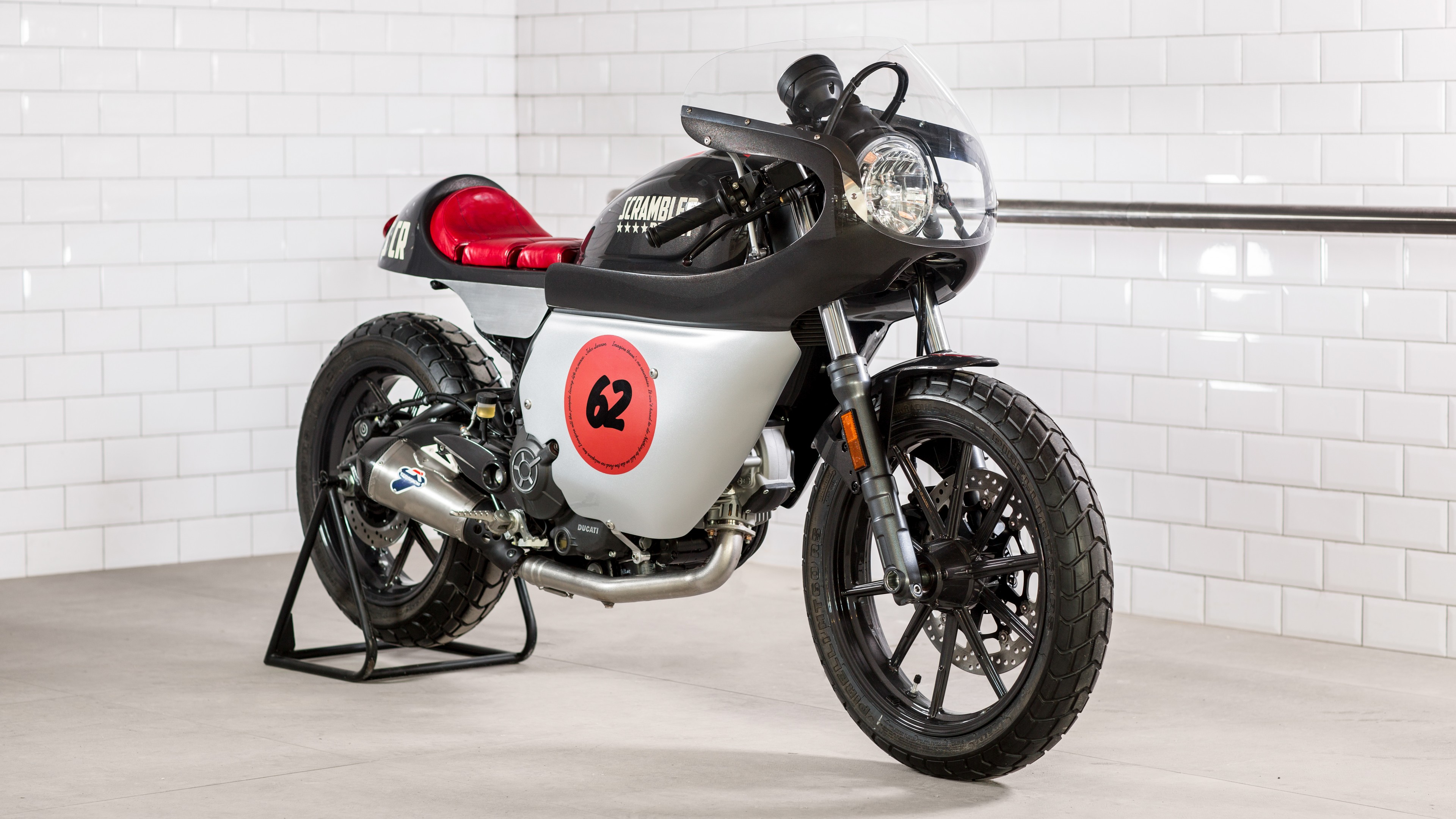 Ducati Scrambler Sixty2 Cafe Racer - HD Wallpaper 