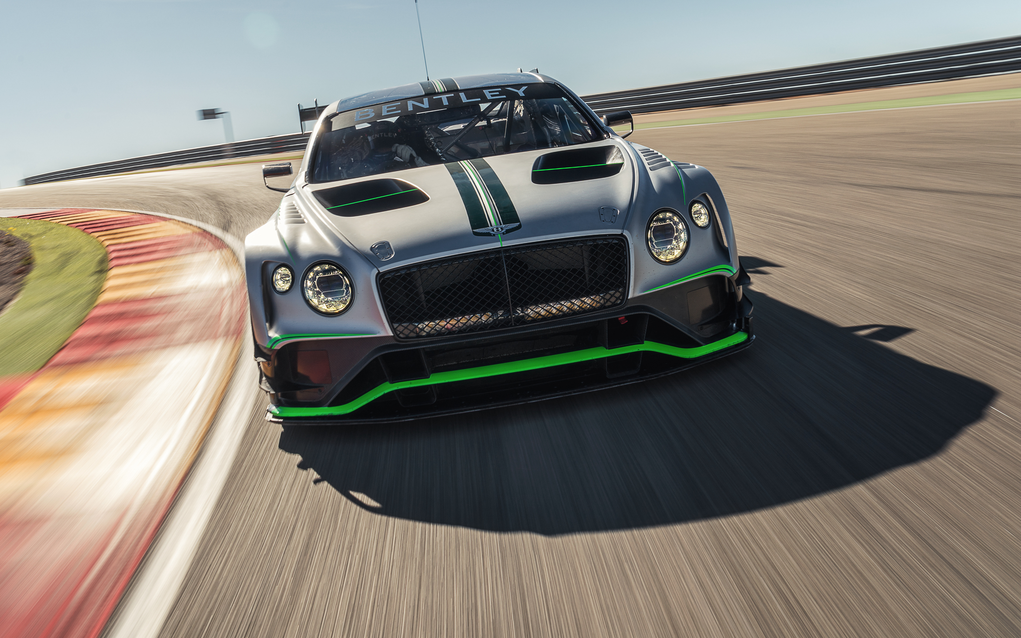 Bentley Continental Gt3 2018 4k - Bentley Hd Wallpapers 4k Iphone - HD Wallpaper 