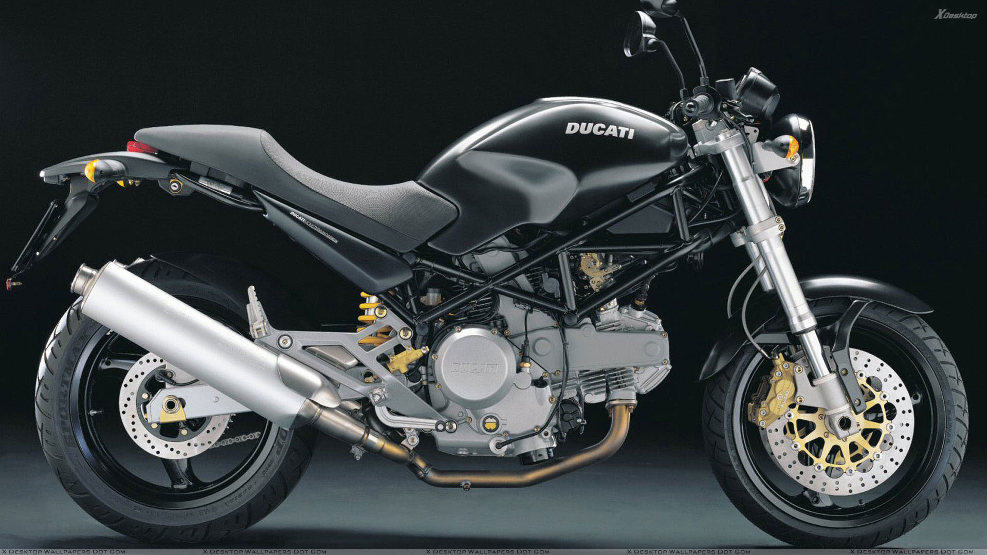 Ducati Monster 900 Dark 2002 - HD Wallpaper 