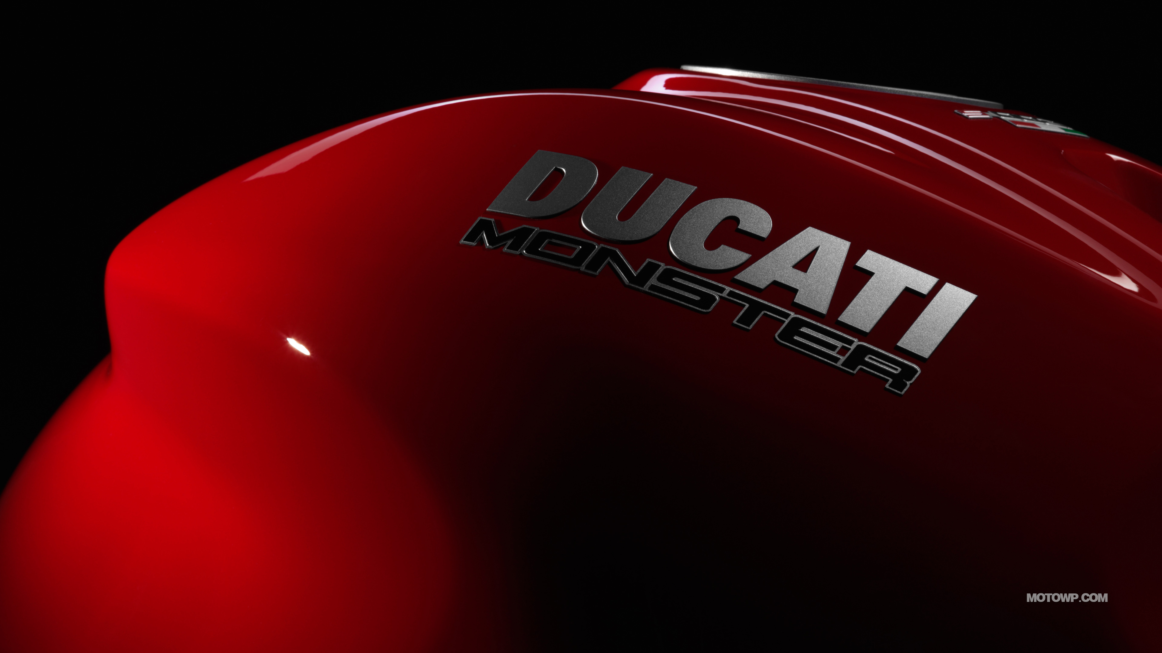 2015 Ducati Monster 1200s Wallpaper Hd - HD Wallpaper 