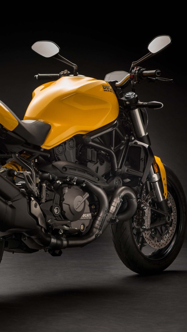 Ducati Monster 821, 2018 Bikes, 4k - Ducati Monster 821 Yellow - HD Wallpaper 