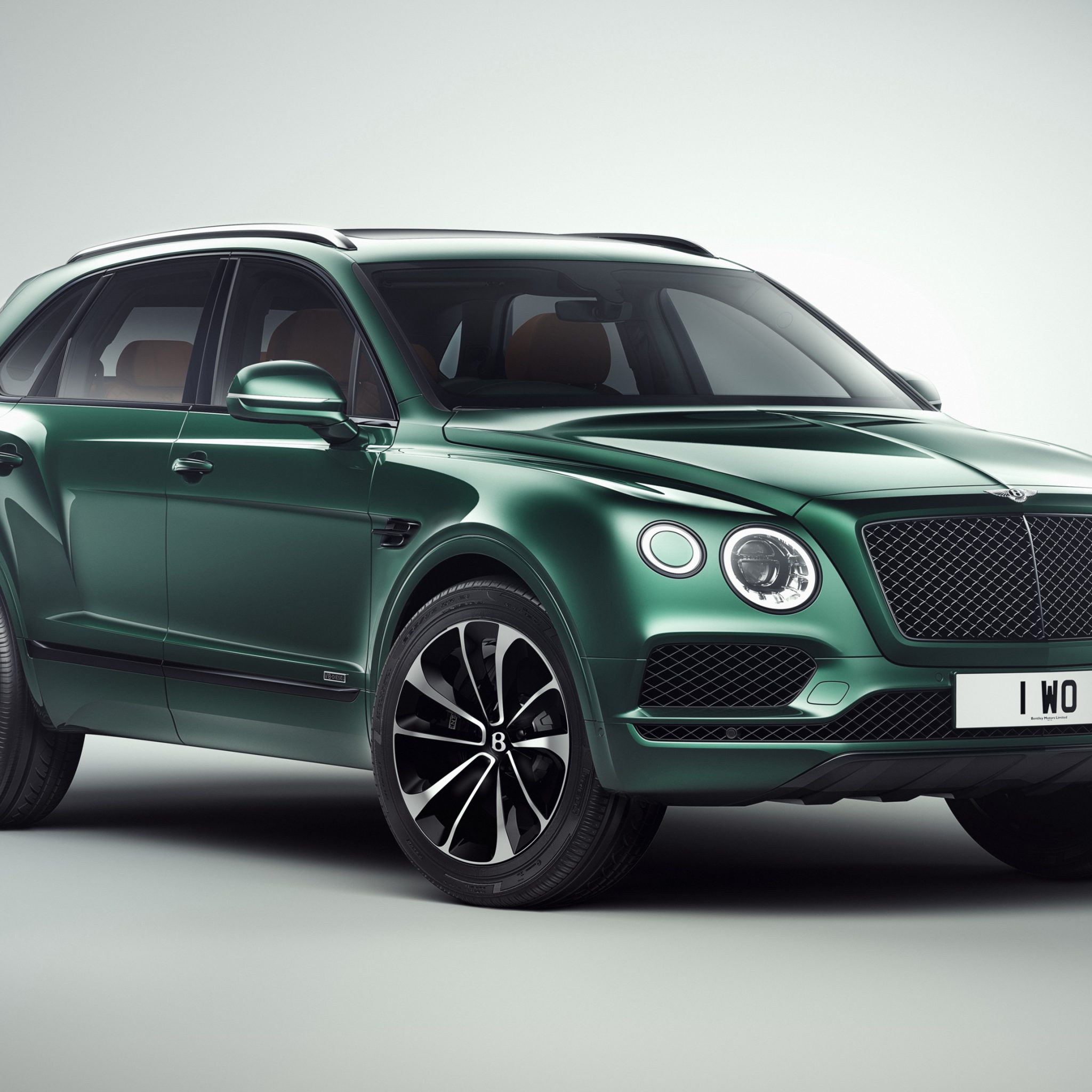 Bentley Bentayga - HD Wallpaper 