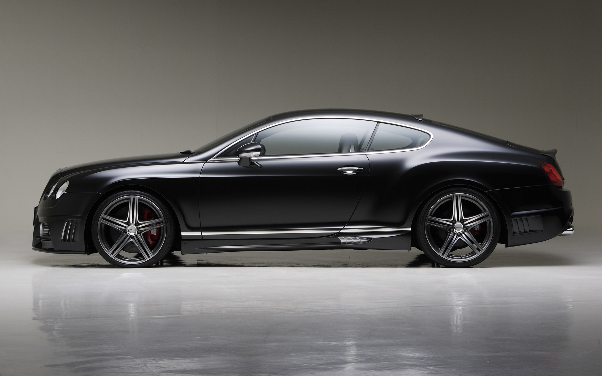 Wallpaper Bentley Continental Gt Black Car Side View - Bentley Sports Car Black - HD Wallpaper 