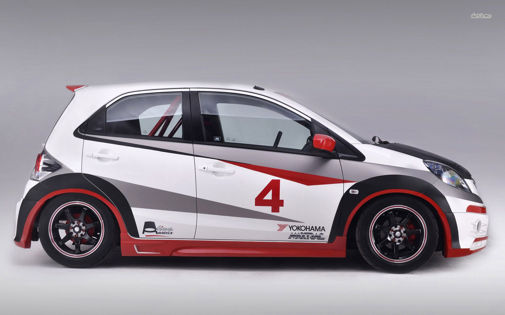 Honda Brio White 2013 - HD Wallpaper 