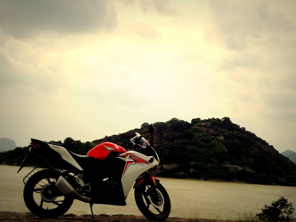 Cbr Bike Wallpaper - Cbr 150r Bike Hd - HD Wallpaper 