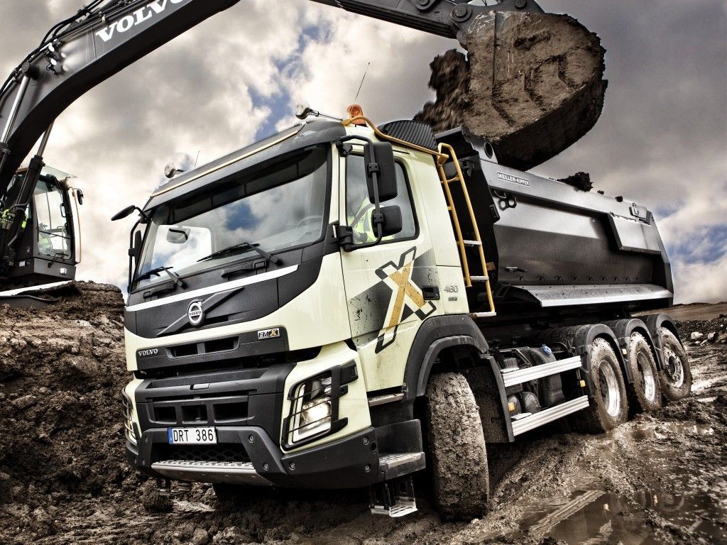 Volvo Fmx 8x4 Tipper - HD Wallpaper 