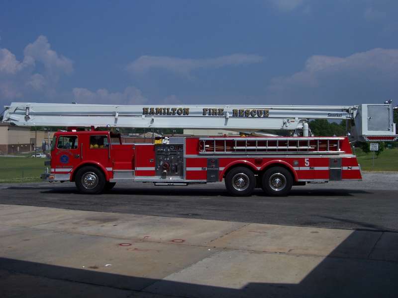 Big American Fire Trucks - HD Wallpaper 