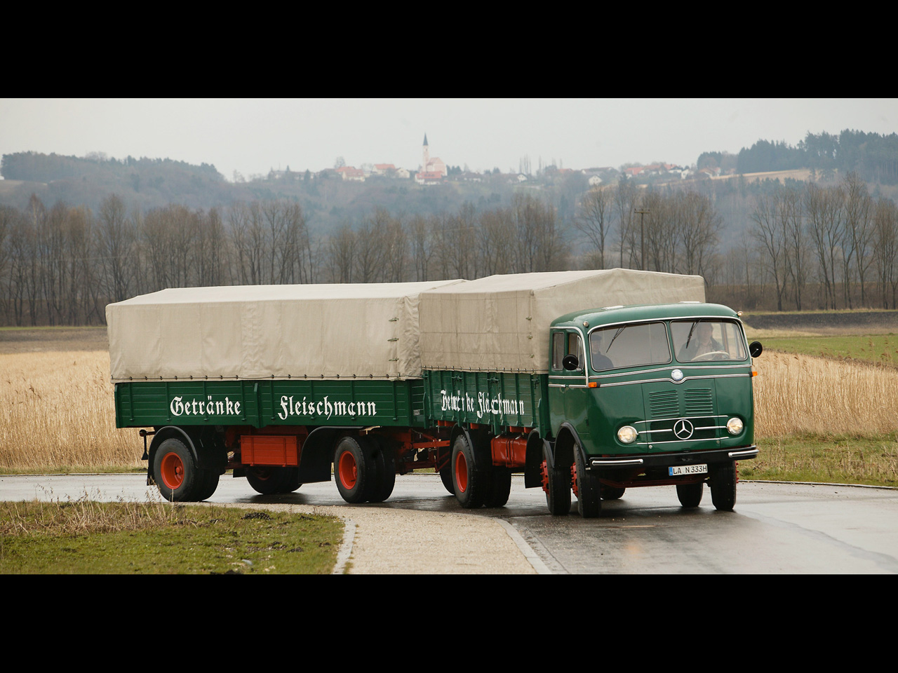 Mercedes Benz Lp 333 - HD Wallpaper 