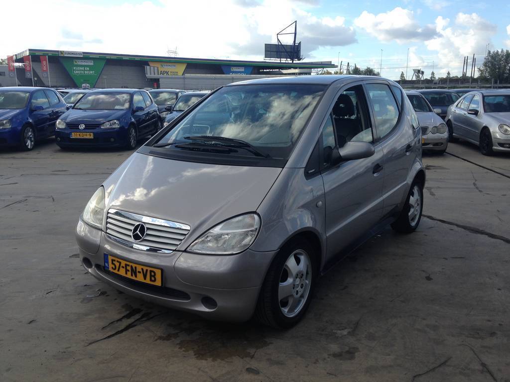 Hatchback - HD Wallpaper 