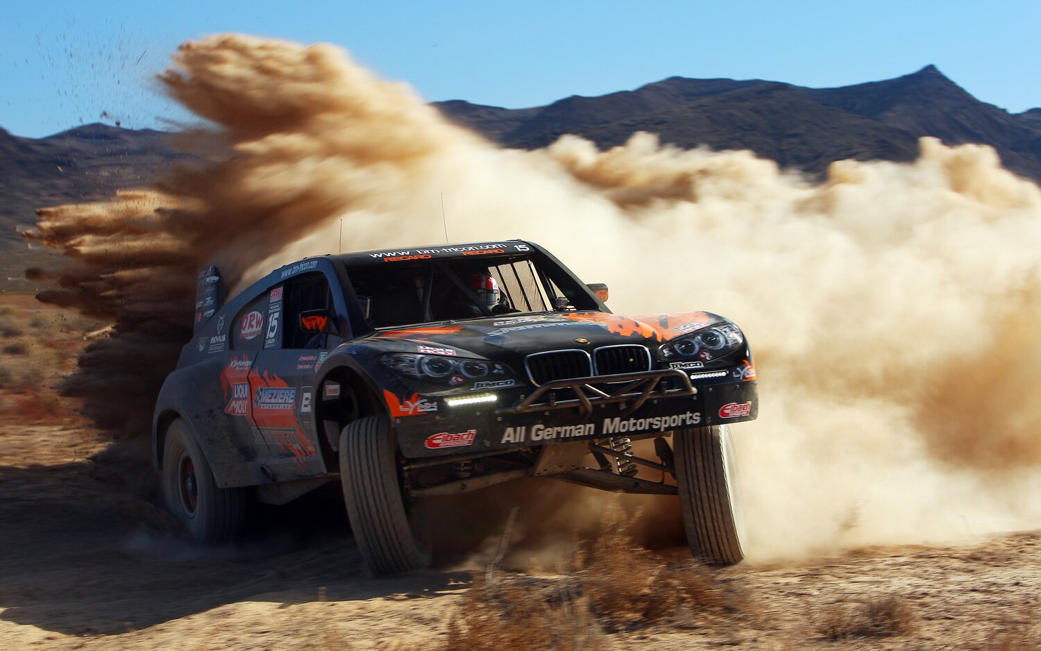 Bmw Off Road Drift - HD Wallpaper 