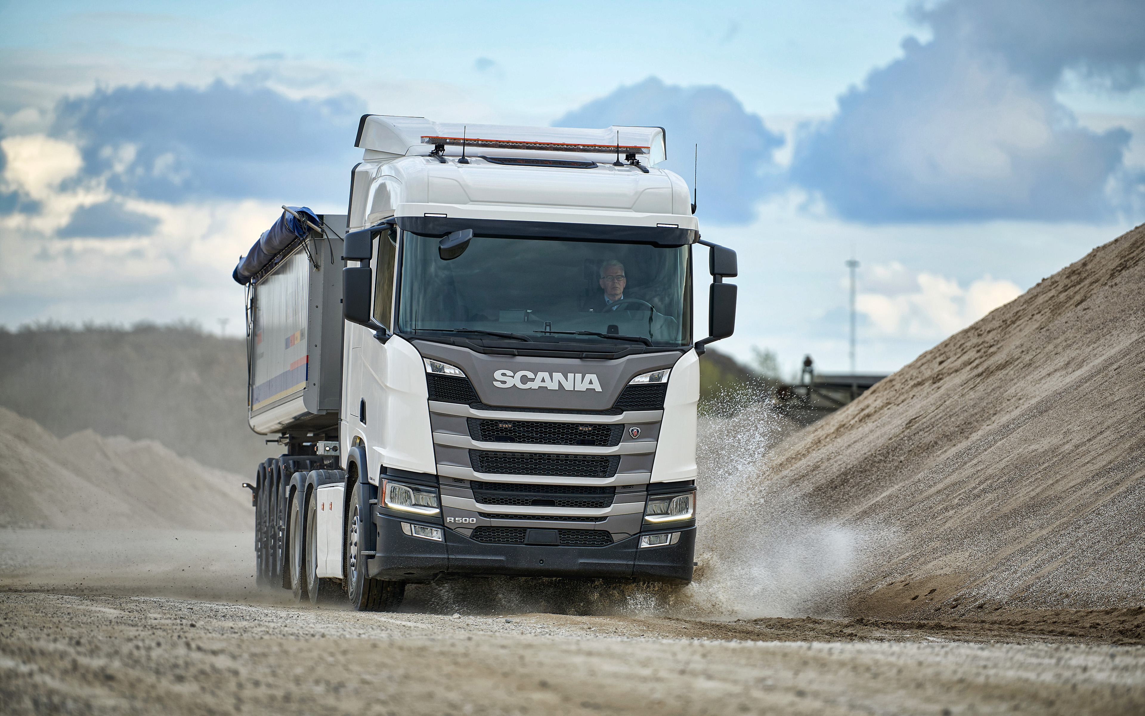 Scania R500, 4k, Career, 2019 Trucks, Lkw, Cargo Transport, - HD Wallpaper 