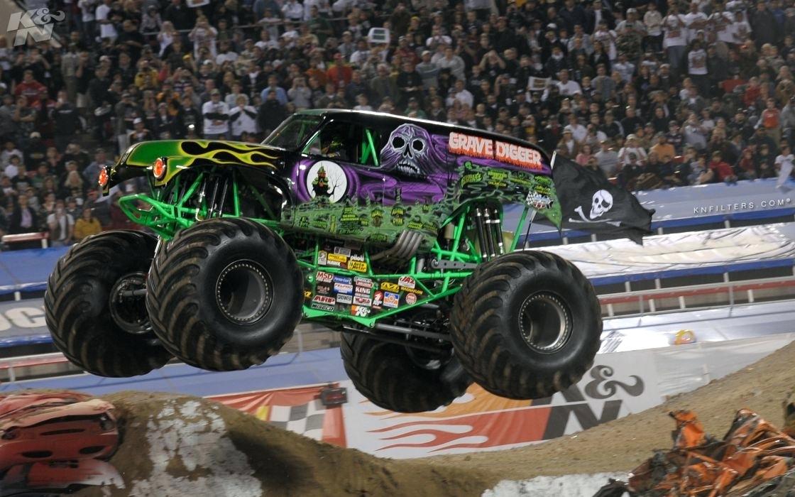 Cool Truck Wallpapers - Monster Truck Background - HD Wallpaper 