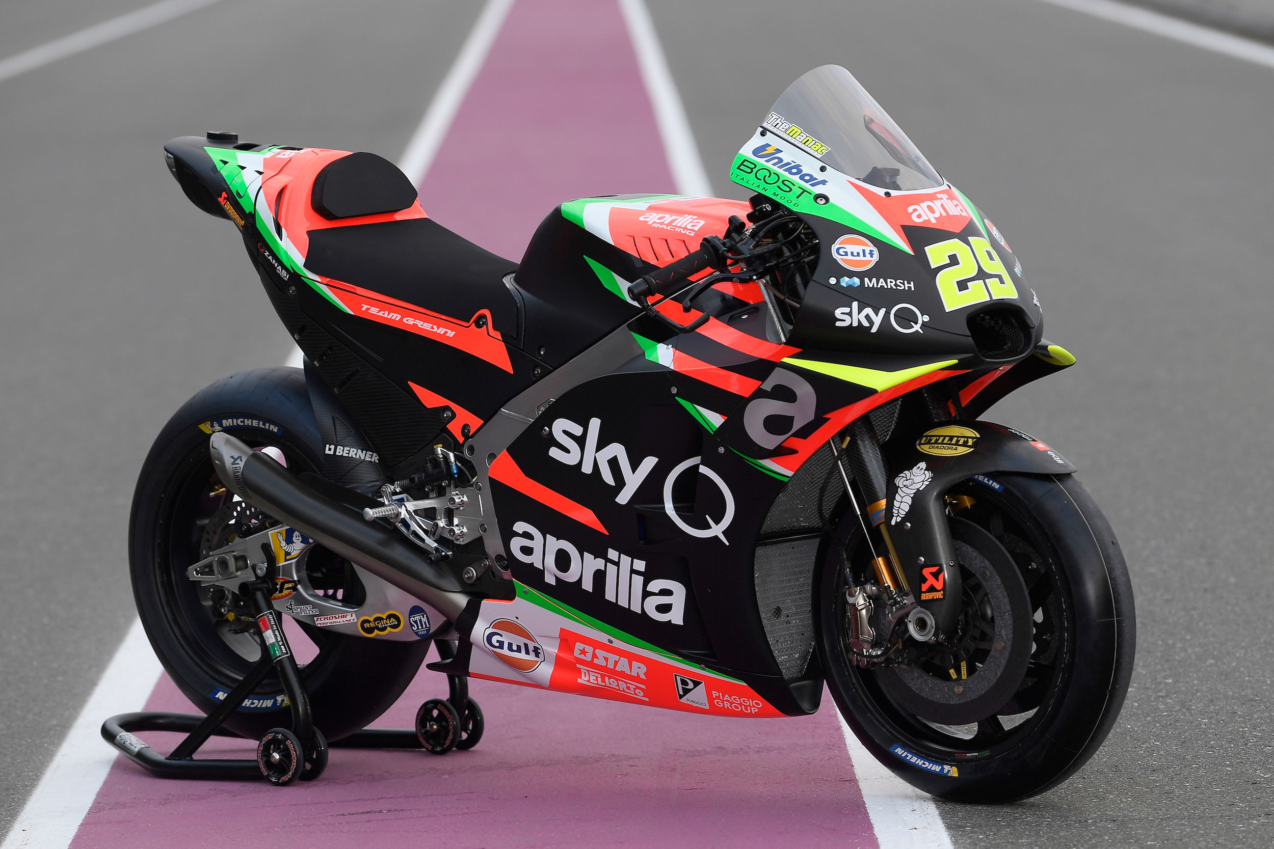 Moto Gp Aprilia 2019 - HD Wallpaper 