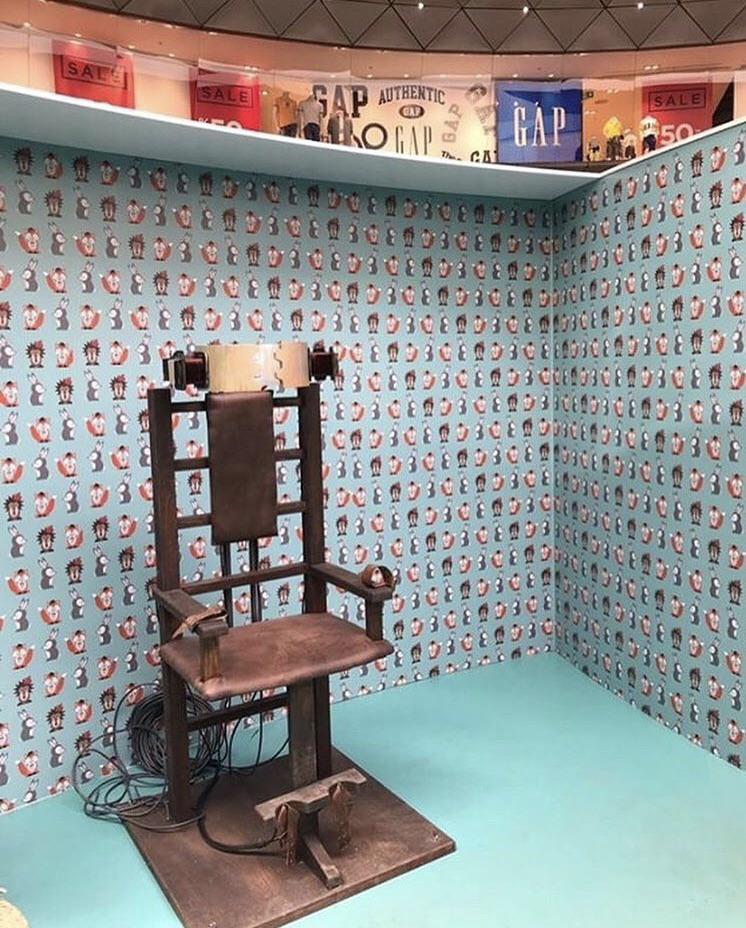 Dark Netflix Blue Room - HD Wallpaper 