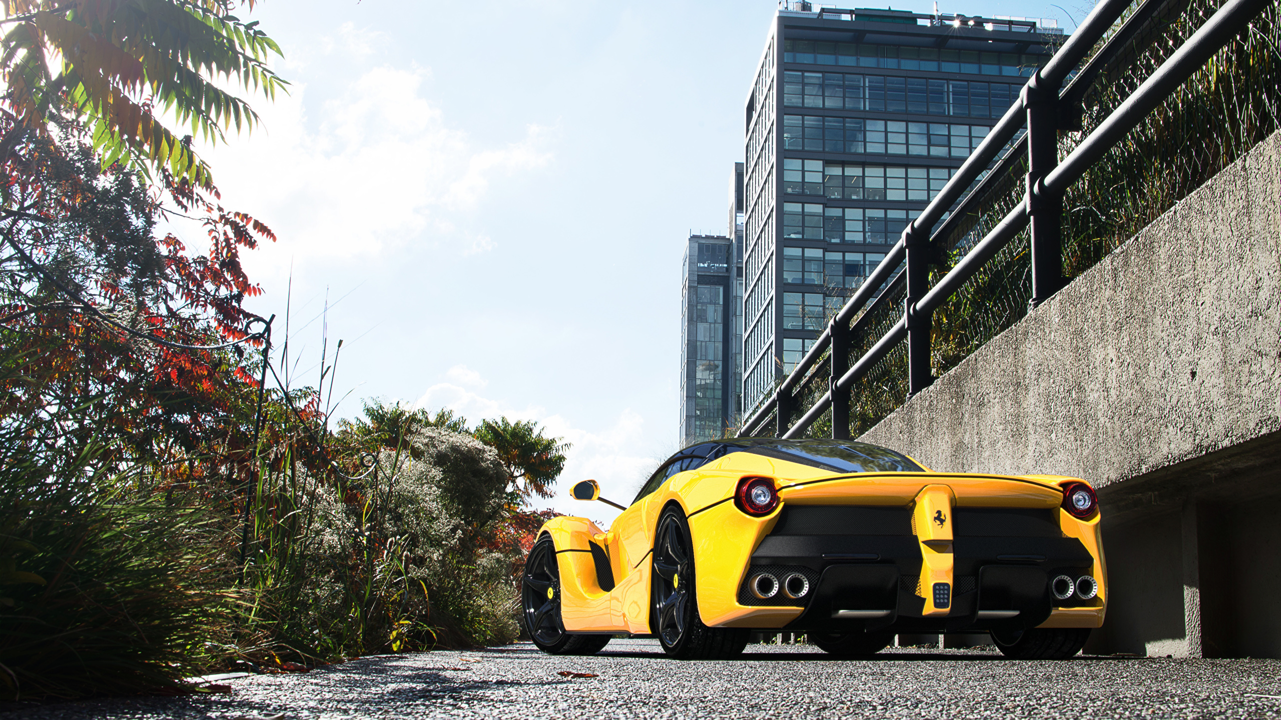 Laferrari Wallpaper Yellow - HD Wallpaper 