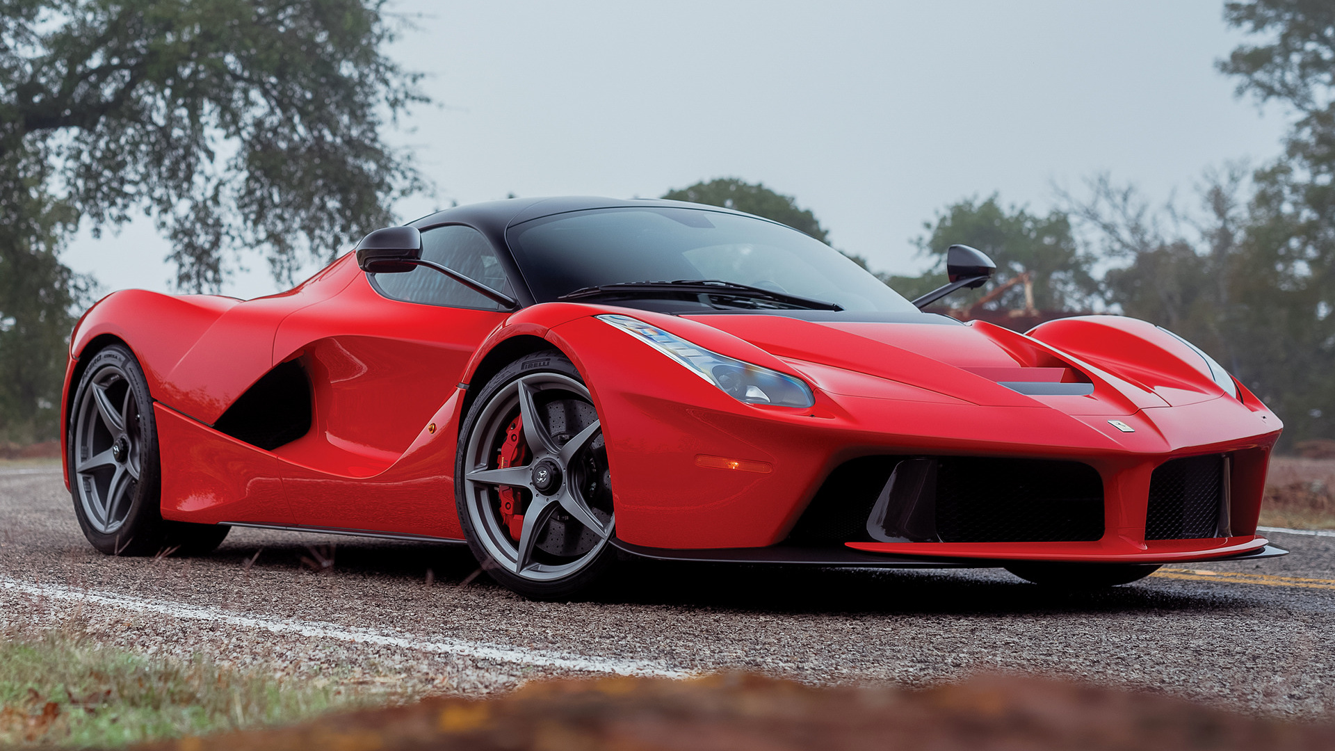 Laferrari - HD Wallpaper 