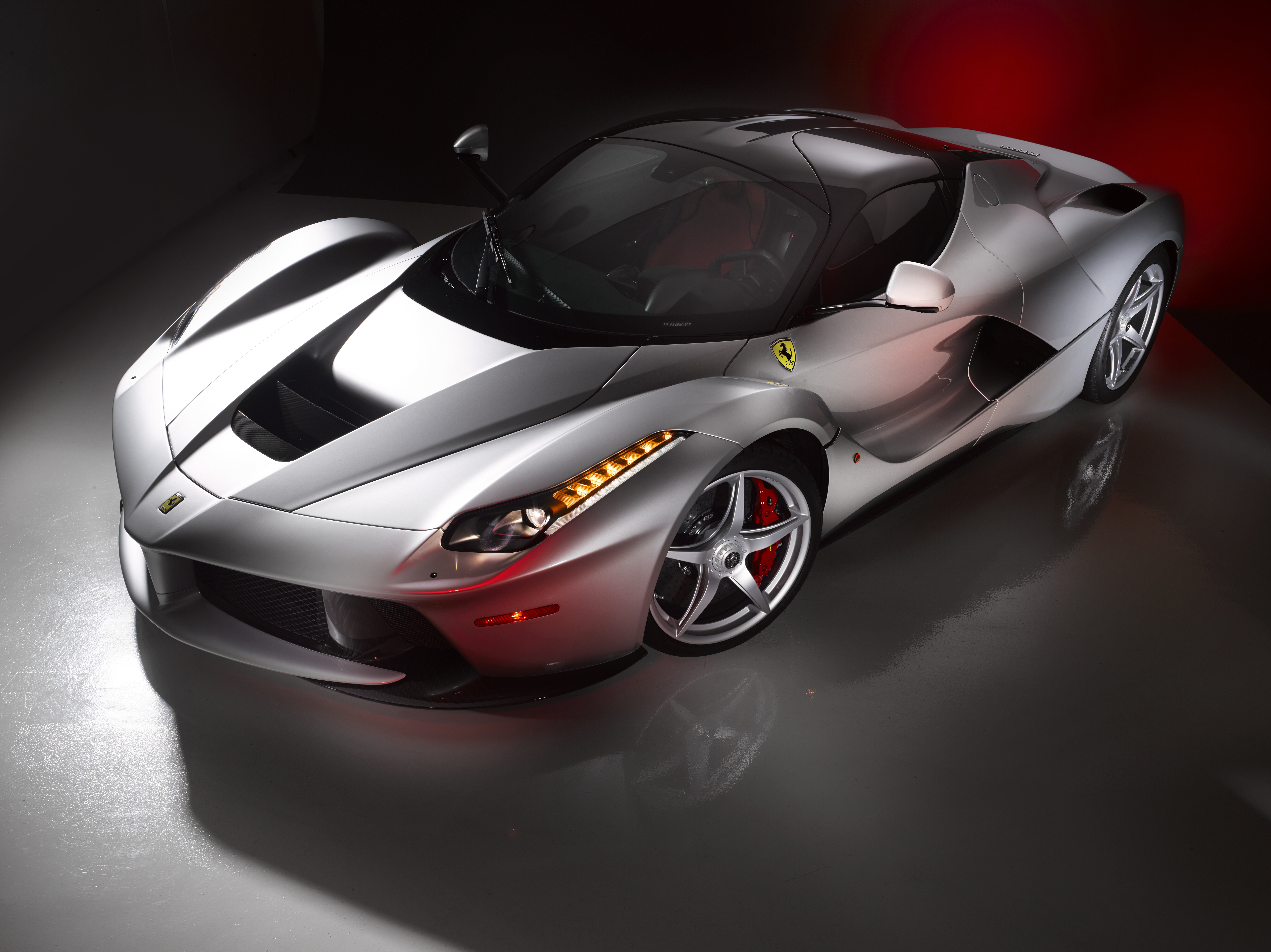 Us Spec Ferrari Laferrari - HD Wallpaper 