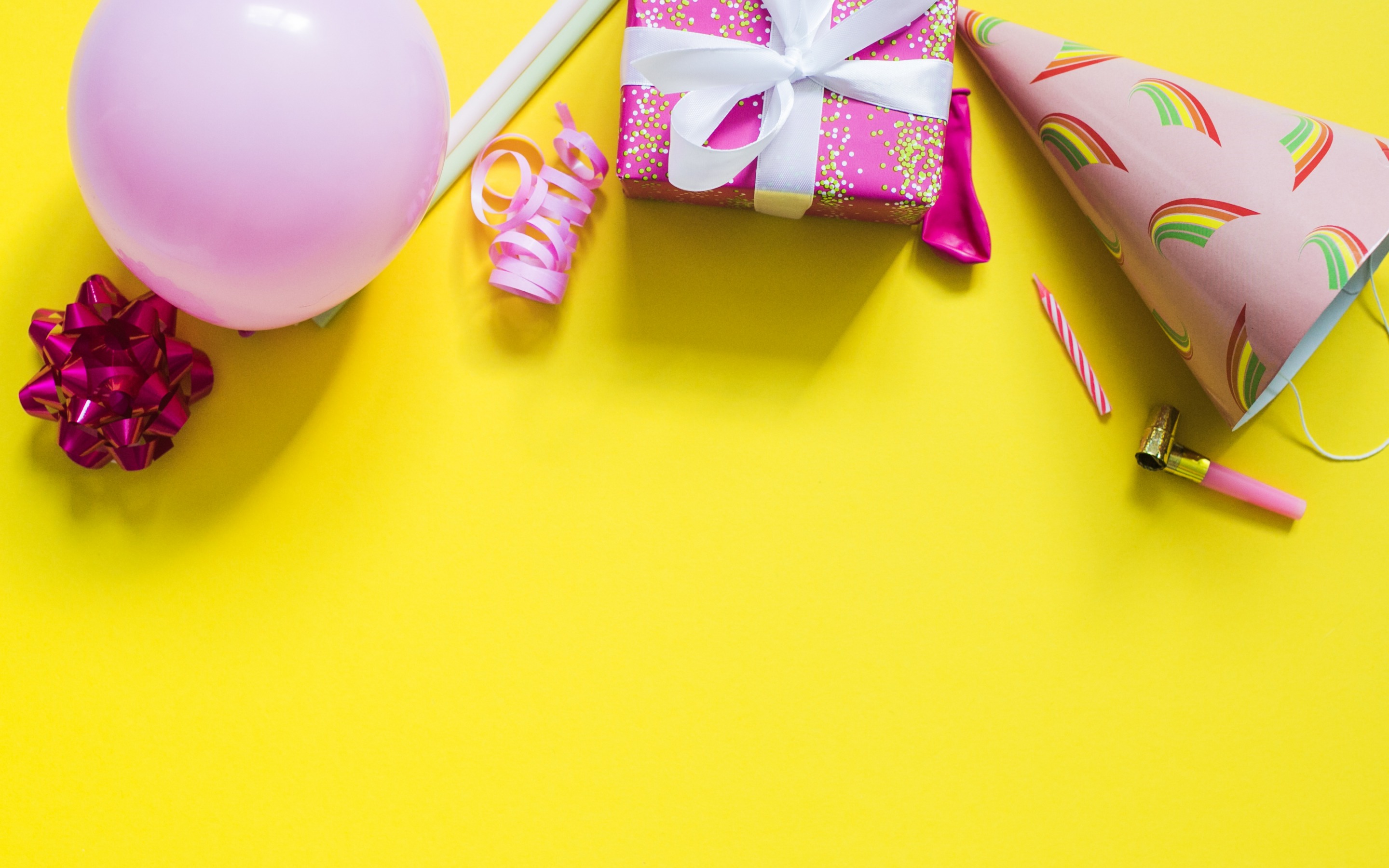 717 Happy Birthday Yellow Background Picture MyWeb