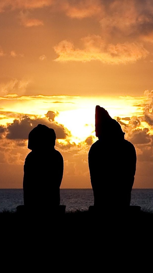 Easter Island Statues Iphone - HD Wallpaper 