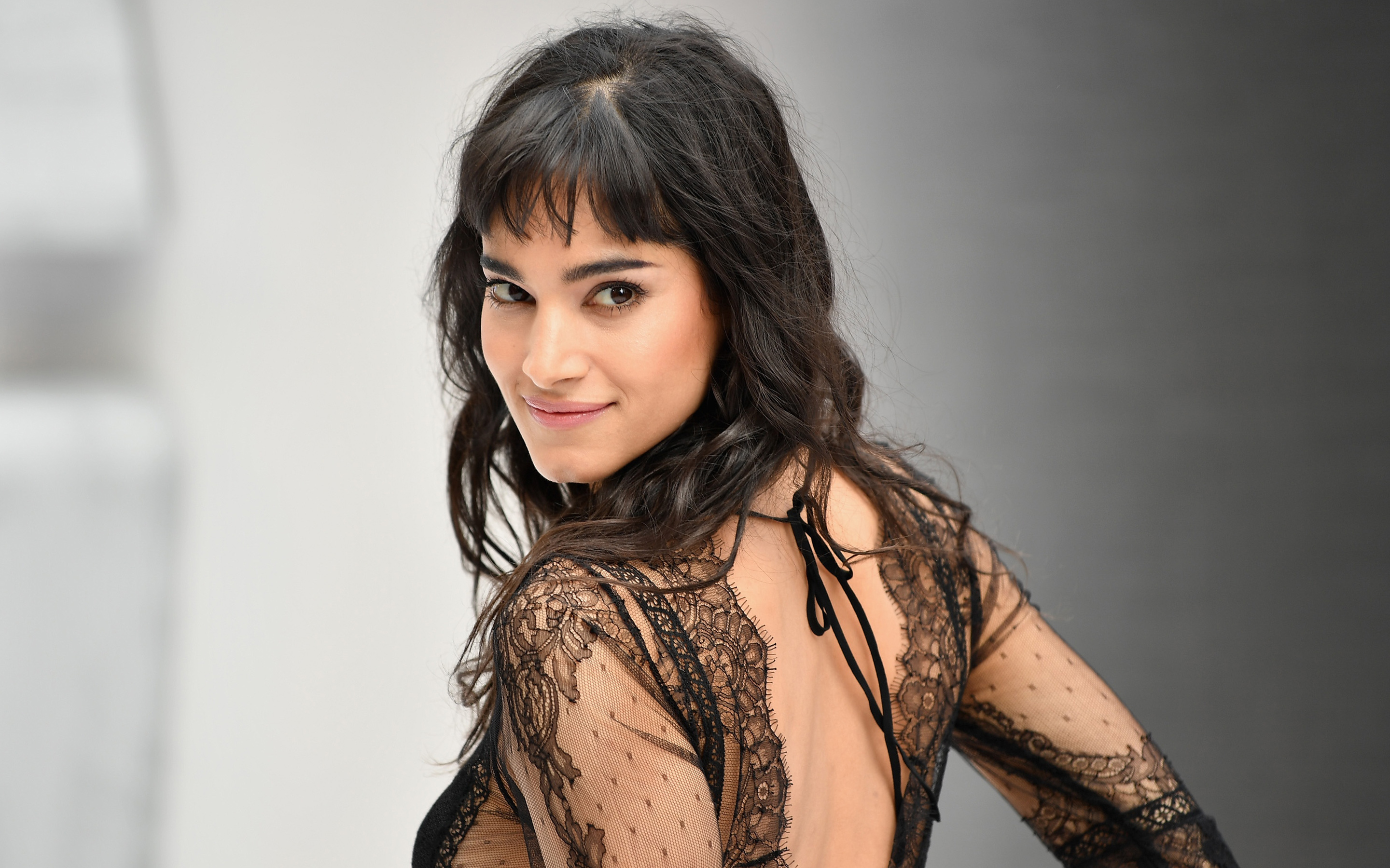 Sofia Boutella - HD Wallpaper 