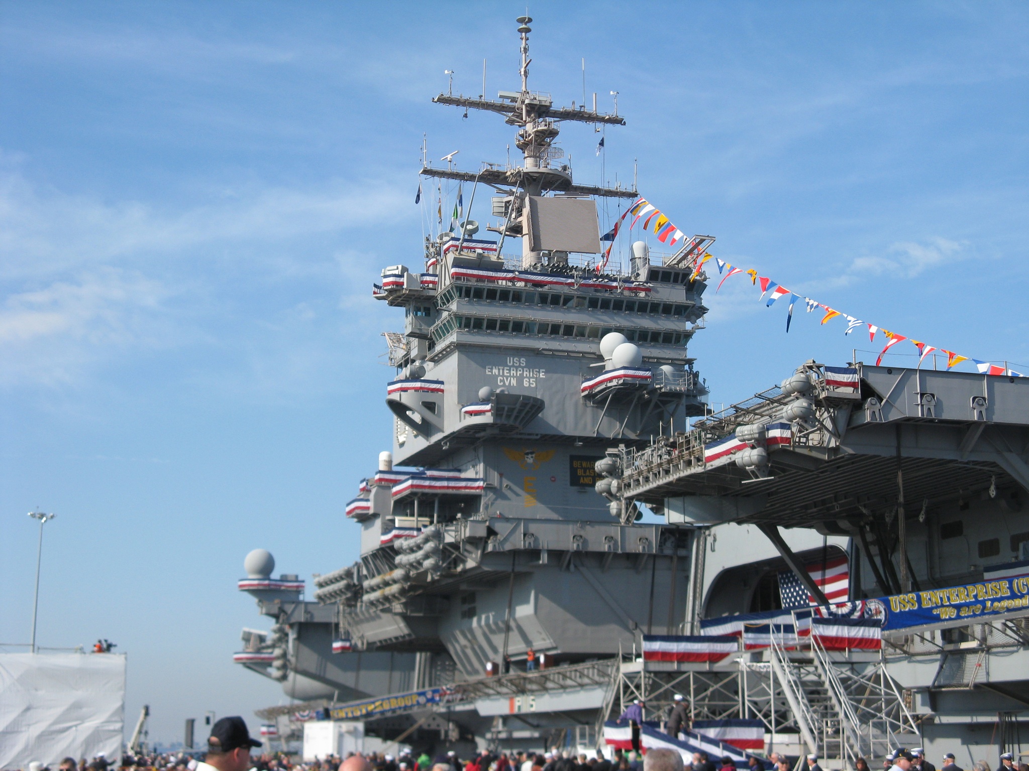 Amazing Uss Enterprise Pictures & Backgrounds - Uss Enterprise Cvn 65 2012 - HD Wallpaper 