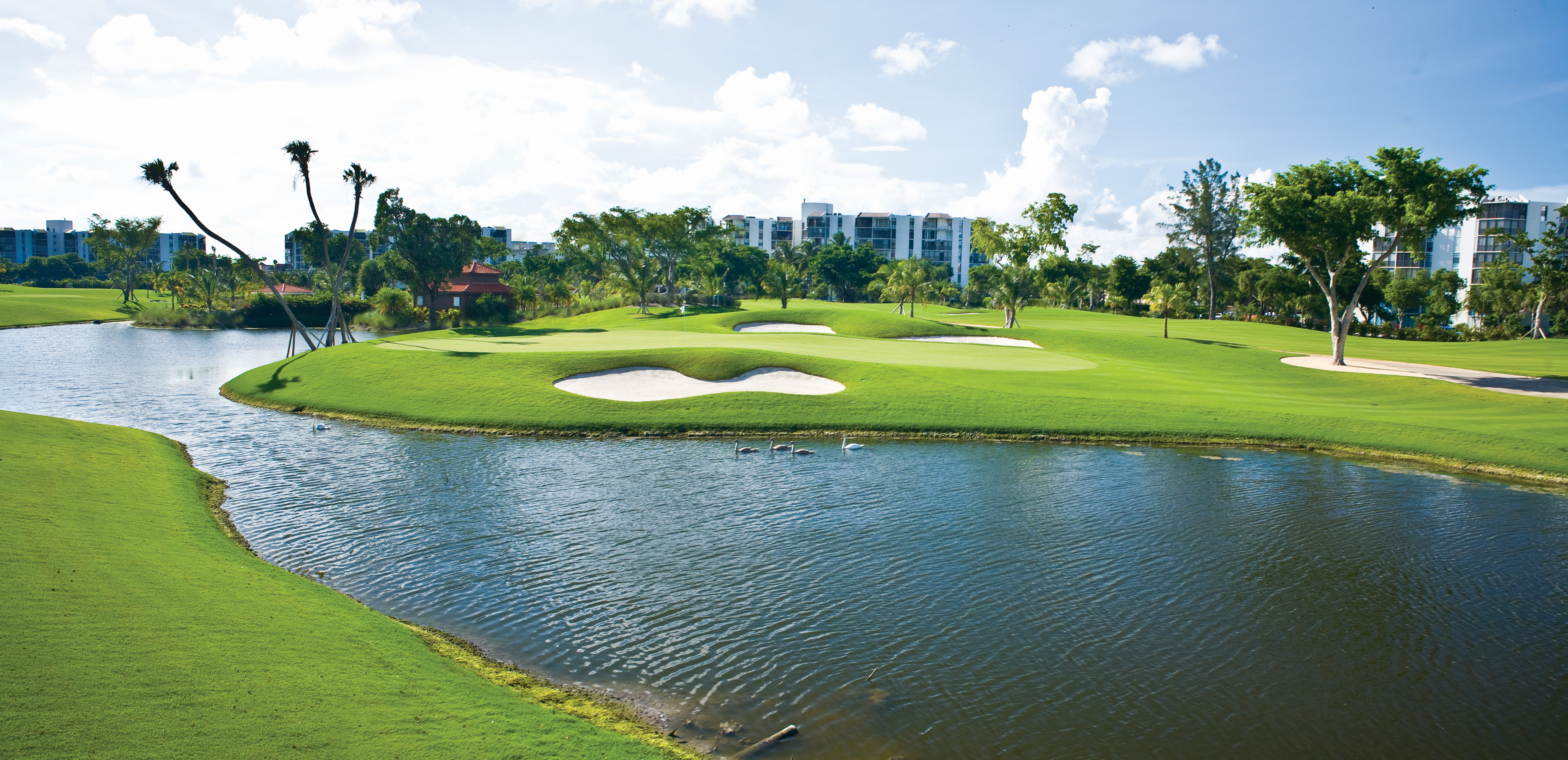 Golf Courses - HD Wallpaper 