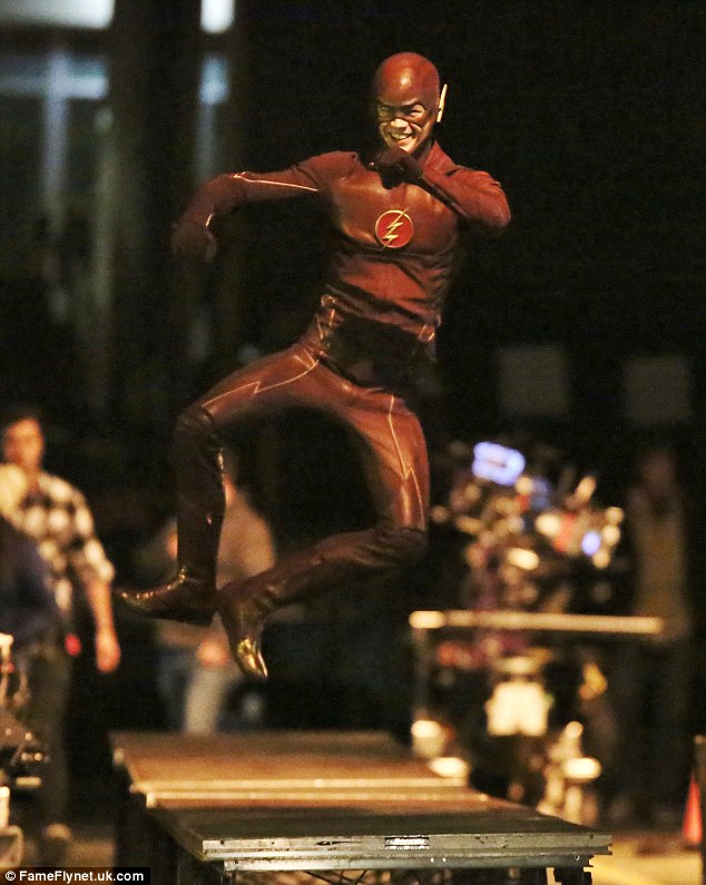Jumping For Joy Grant, Leapt Up Into The Air At One - Stephen Amell In Heels - HD Wallpaper 