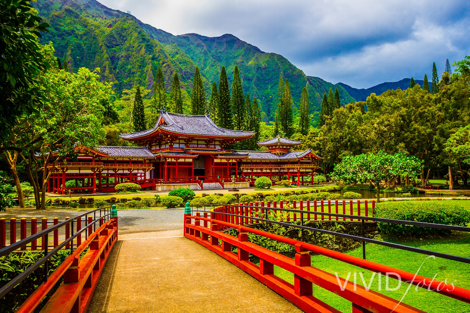 Byodo-in Temple High Quality Background On Wallpapers - Byodo-in Temple - HD Wallpaper 