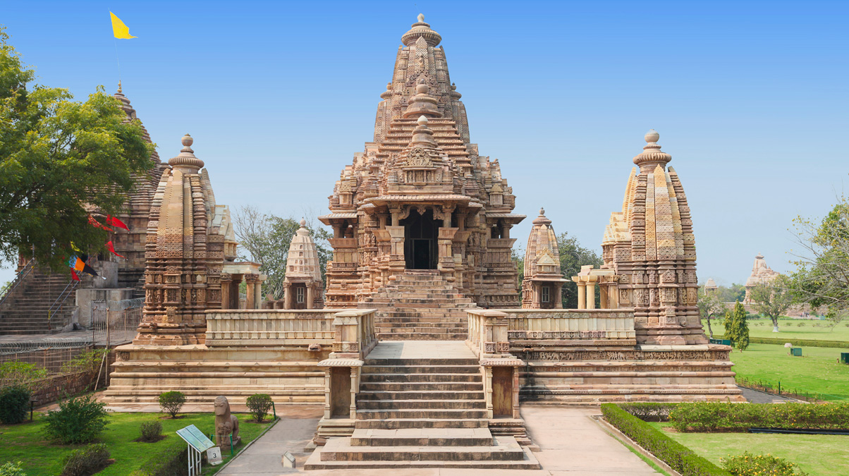 Khajuraho Temple Credit Istock Saiko3p Www - Lakshmana Temple - HD Wallpaper 